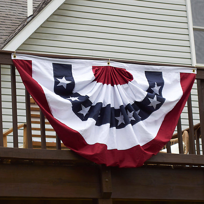 Primitives by Kathy - American Flag Bunting