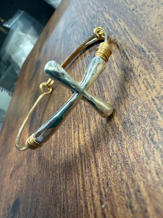 Paco Designs - Two-tone Wire Wrapped Cross Bangle Bracelet : Gold