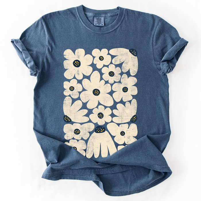 Refinery Number One LLC - Cream Daisy Allover Floral, Vintage Boho, Nature T-Shirt: Moss Green / Large