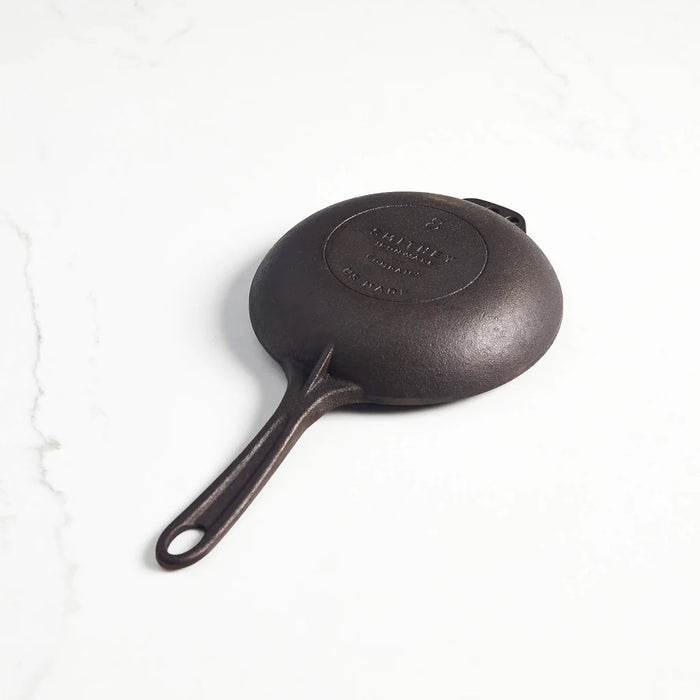 SMITHEY No. 8 Cast Iron Chef Skillet