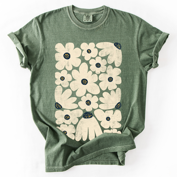 Refinery Number One LLC - Cream Daisy Allover Floral, Vintage Boho, Nature T-Shirt: Moss Green / Large
